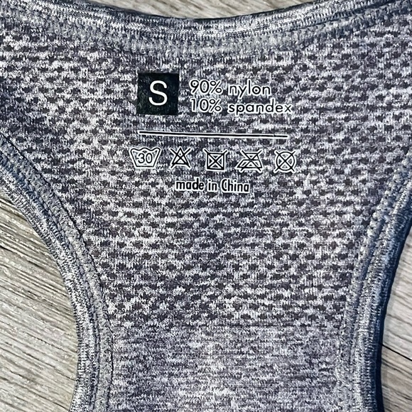 🦈 EUC Gymshark Gray Workout Set in Size Small. Look good while working out! - Picture 10 of 11